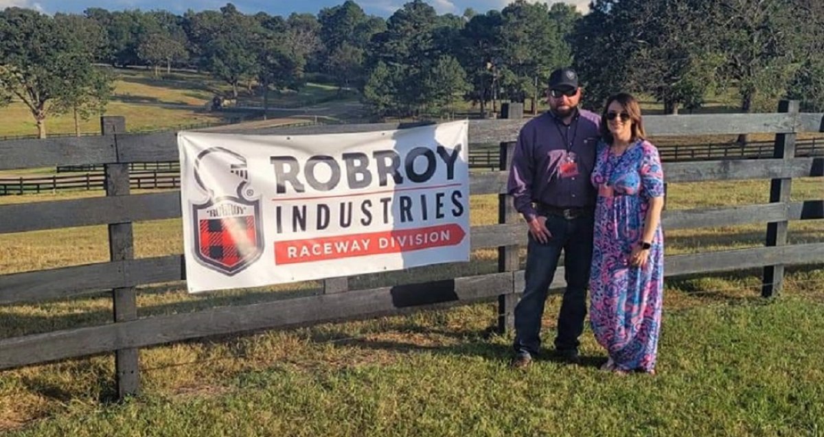 Robroy Raceway Division attends benefit supporting Hannah House